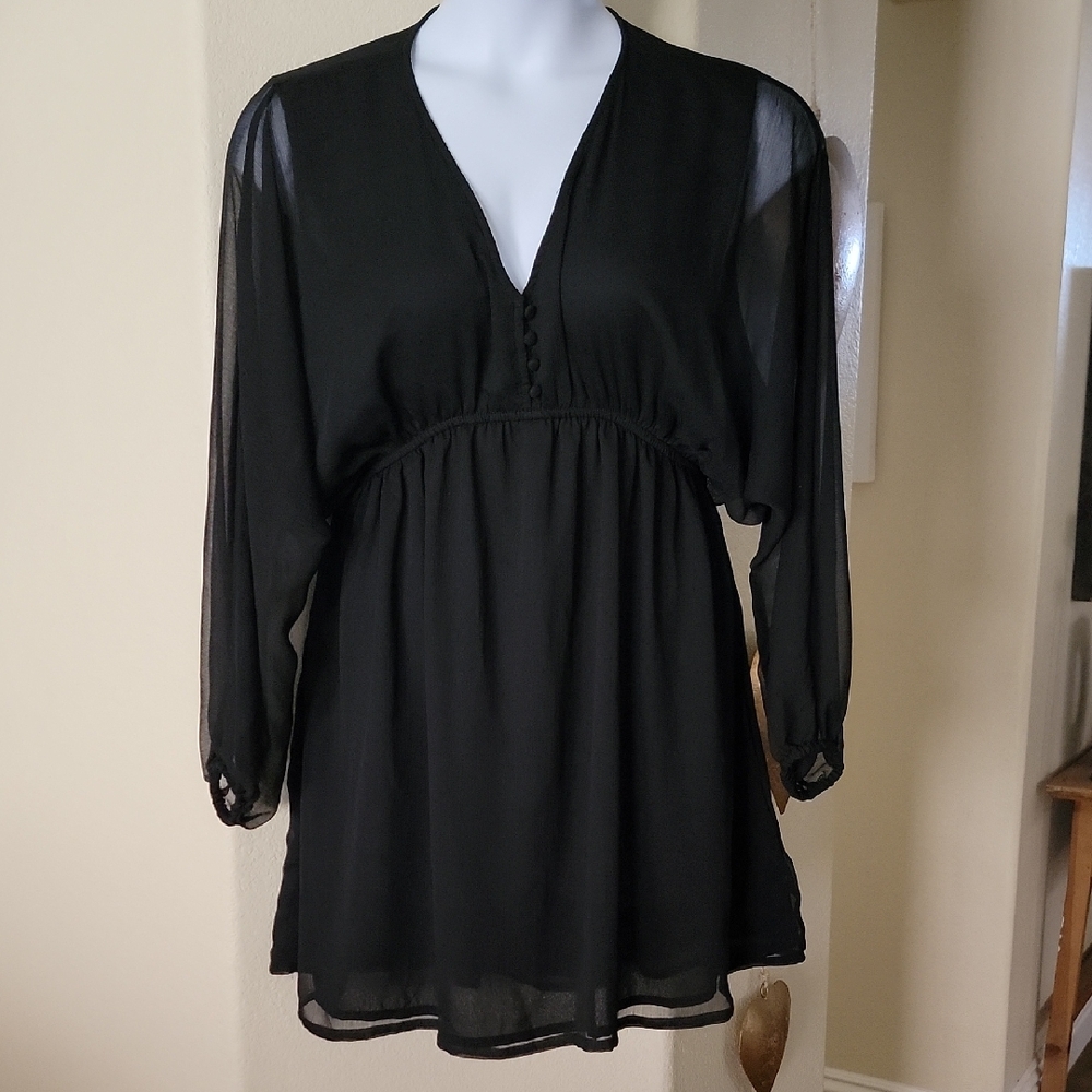 A NEW DAY Gauzy Flowy Crepe Feel Balloon Sleeve V Neckline Dress Black sz M NWOT